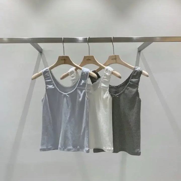 [BUNJANG] Lietre Liz Sleeveless Top / 리에뜨 리즈 슬리브리스 민소매 아이보리