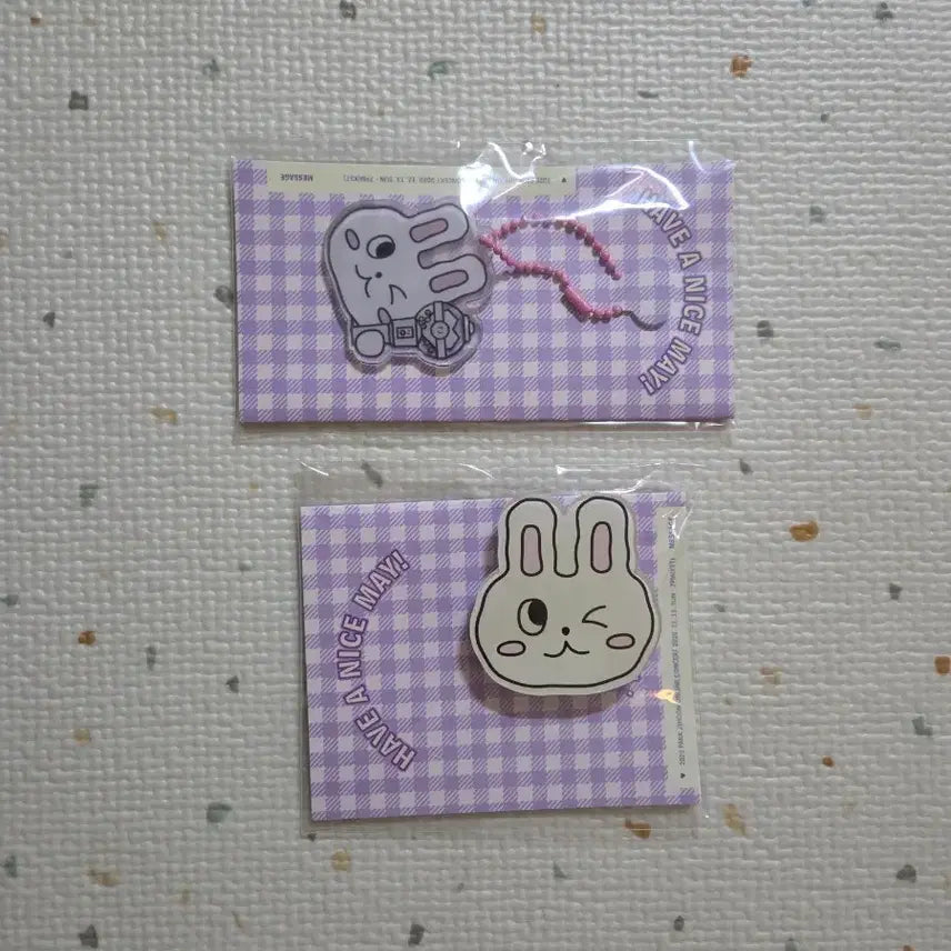 [BUNJANG] Park Jihoon On-Con Official Acrylic Grip Talk Keyring / 박지훈 온콘 공식 md 윙끼 아크릴 그립톡 키링