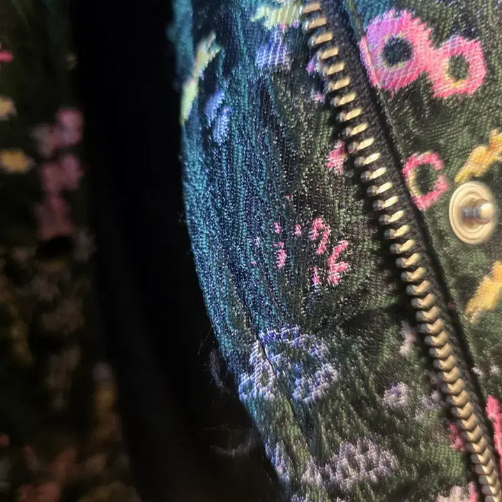 [BUNJANG] Mabling Flower Jacquard Down Padded Jacket Black / 마블링(Mabling) 플라워 자카드 다운 패딩 Black