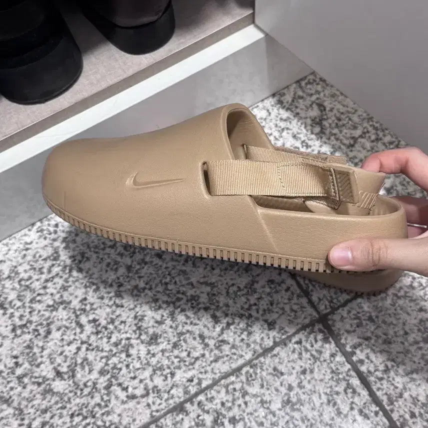 [BUNJANG] Nike Calm Mules Sandals Beige / 나이키 Calm 뮬 샌들 베이지