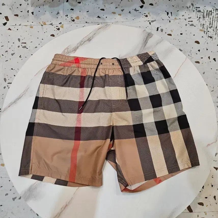 [BUNJANG] Burberry Check Pattern Swim Shorts / [정품/새상품급/L사이즈] 버버리 체크 패턴 반바지 스윔팬츠