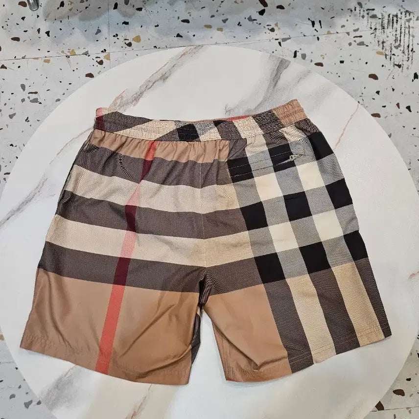 [BUNJANG] Burberry Check Pattern Swim Shorts / [정품/새상품급/L사이즈] 버버리 체크 패턴 반바지 스윔팬츠