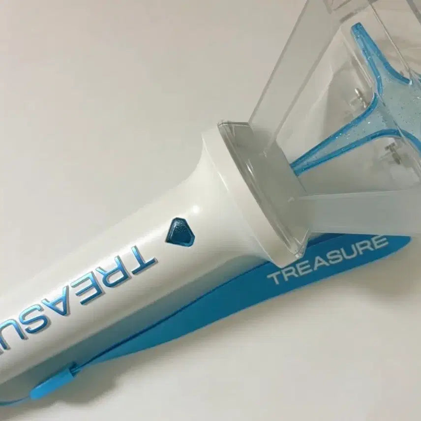 [BUNJANG] Treasure Light Stick Ver. 2 / 트레저 응원봉 트라이트 뉴버전 ver.2