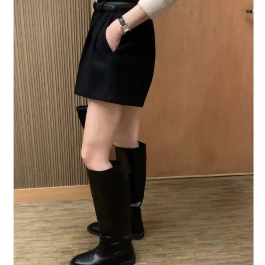 [BUNJANG] mieL Black Wool Shorts S / 미엘 mieL 블랙 모직 3부 팬츠 S