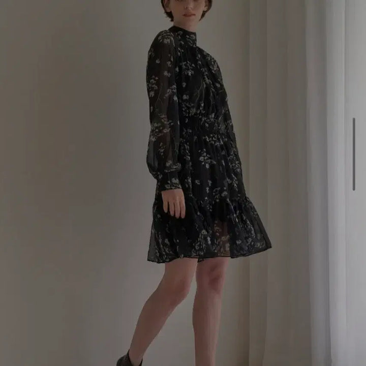 [BUNJANG] Ivana Helsinki Dress / 이바나헬싱키 원피스 미착용새상품