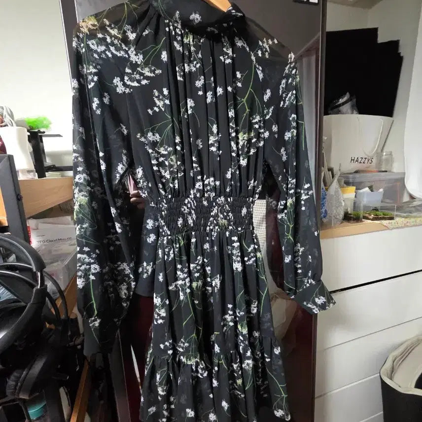 [BUNJANG] Ivana Helsinki Dress / 이바나헬싱키 원피스 미착용새상품