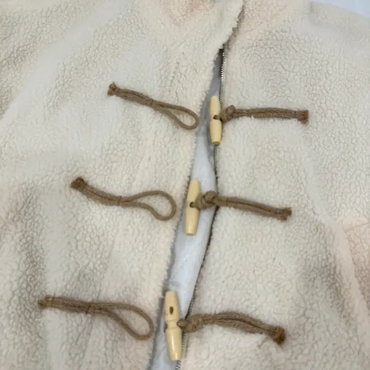 [BUNJANG] Fuzzy Ivory Fleece Jacket / 양털 뽀글이 자켓