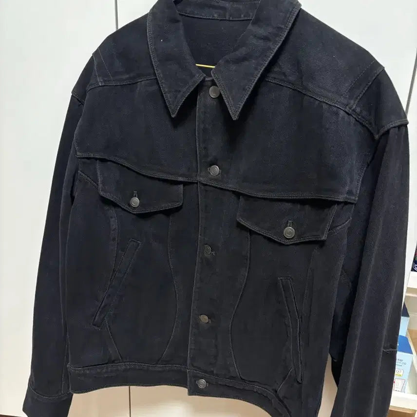[BUNJANG] Cour Twist Black Denim Jacket / 쿠어 트위스트 블랙 데님 자켓