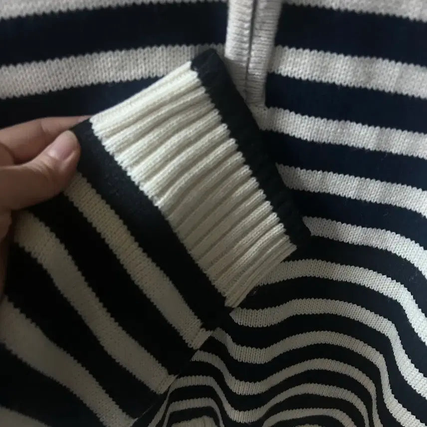 [BUNJANG] Striped Collar Knit Top / 단가라 스트라이프 카라 니트 새상품