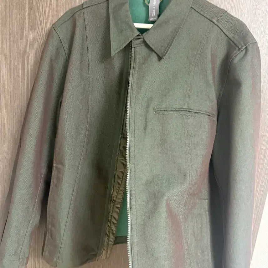 [BUNJANG] Unaffected Track Shirt Jacket - Green Wood / 언어펙티드 Track Shirt Jacket / Green Wood