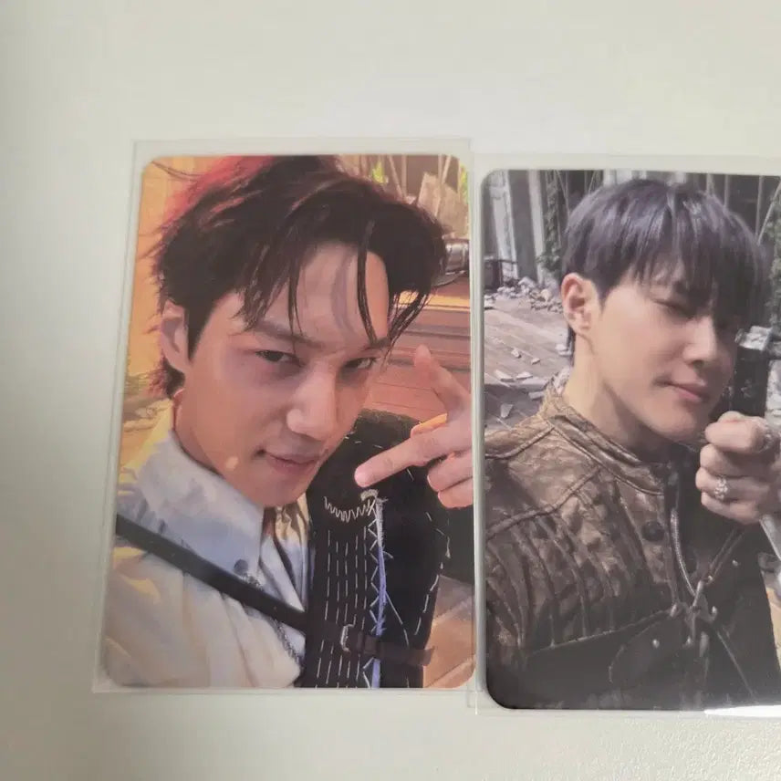 [BUNJANG] EXO Reverse X-Vision B Version Photocard / 엑소 리버스 엑스비전 b버젼 포카