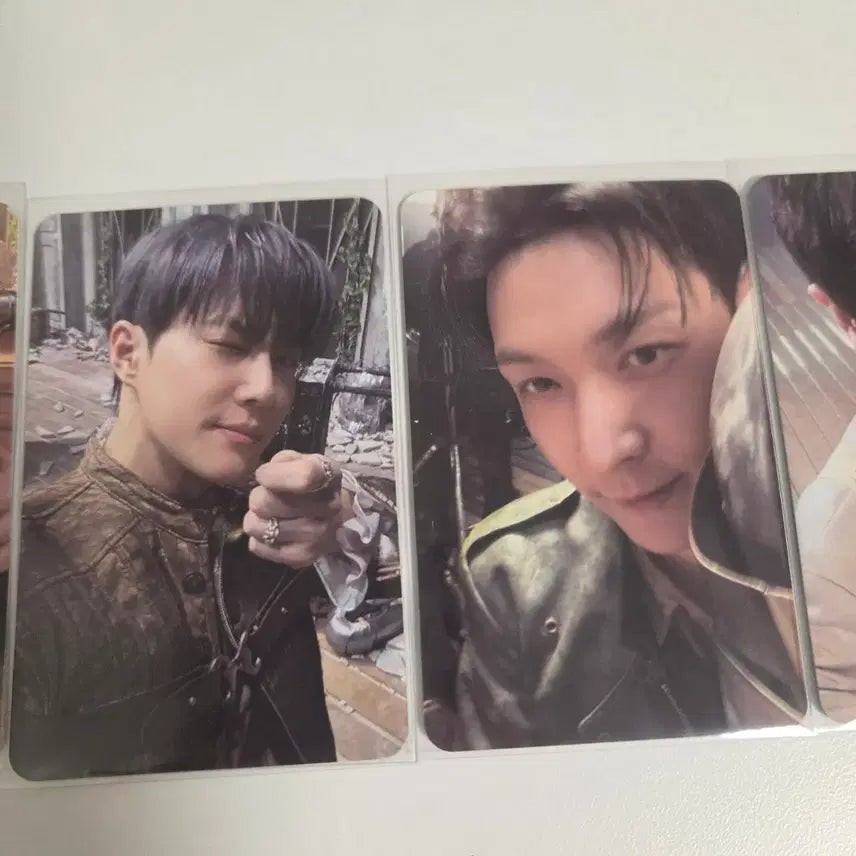 [BUNJANG] EXO Reverse X-Vision B Version Photocard / 엑소 리버스 엑스비전 b버젼 포카