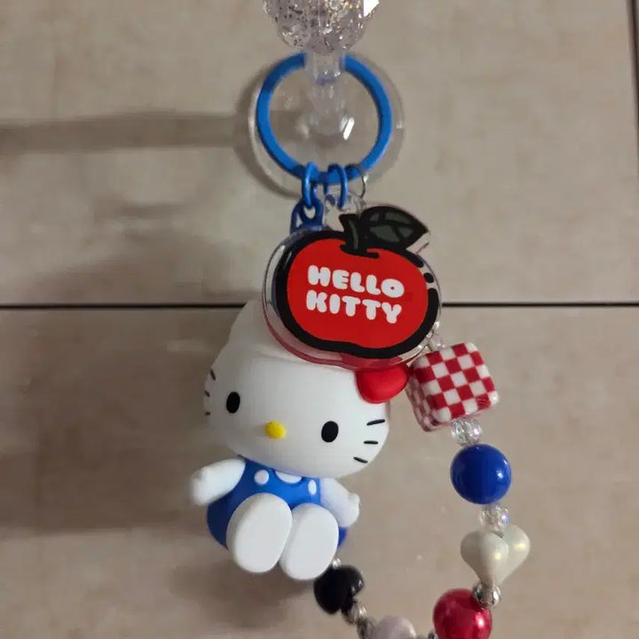 [BUNJANG] Hello Kitty Apple Strap Figure Keyring / 헬로키티 애플 스트랩 피규어 키링