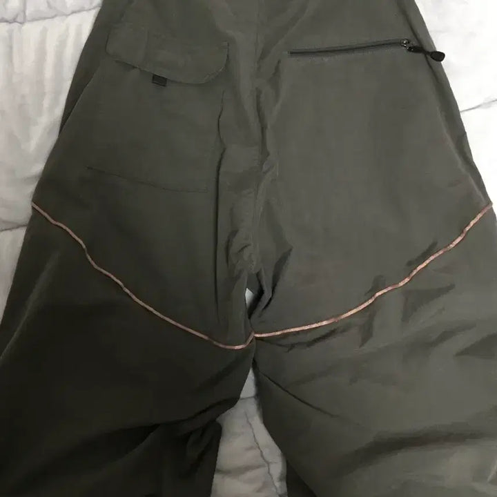 [BUNJANG] KOISEYO STRAP LINE PANTS GREY Size 0 / 코이세이오 팬츠 STRAP LINE PANTS GREY 사이즈0