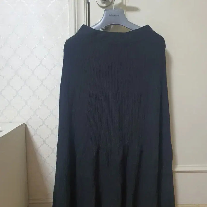 [BUNJANG] Black Knit Flare Long Skirt / 블랙 니트 플레어 스커트