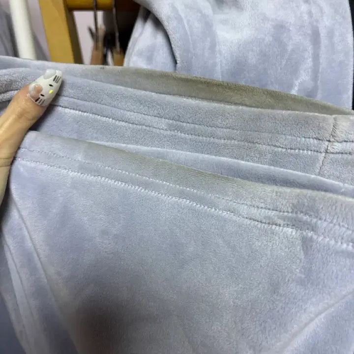 [BUNJANG] Mayyun Semi Bootcut Pants / 메이윤 극세사 루즈핏 후드집업 1사이즈 + 세미부츠컷팬츠 소라