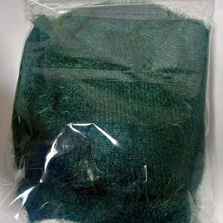 [BUNJANG] Green Fur Crop Knit Sweater / 초록색 퍼 크롭 니트 새상품