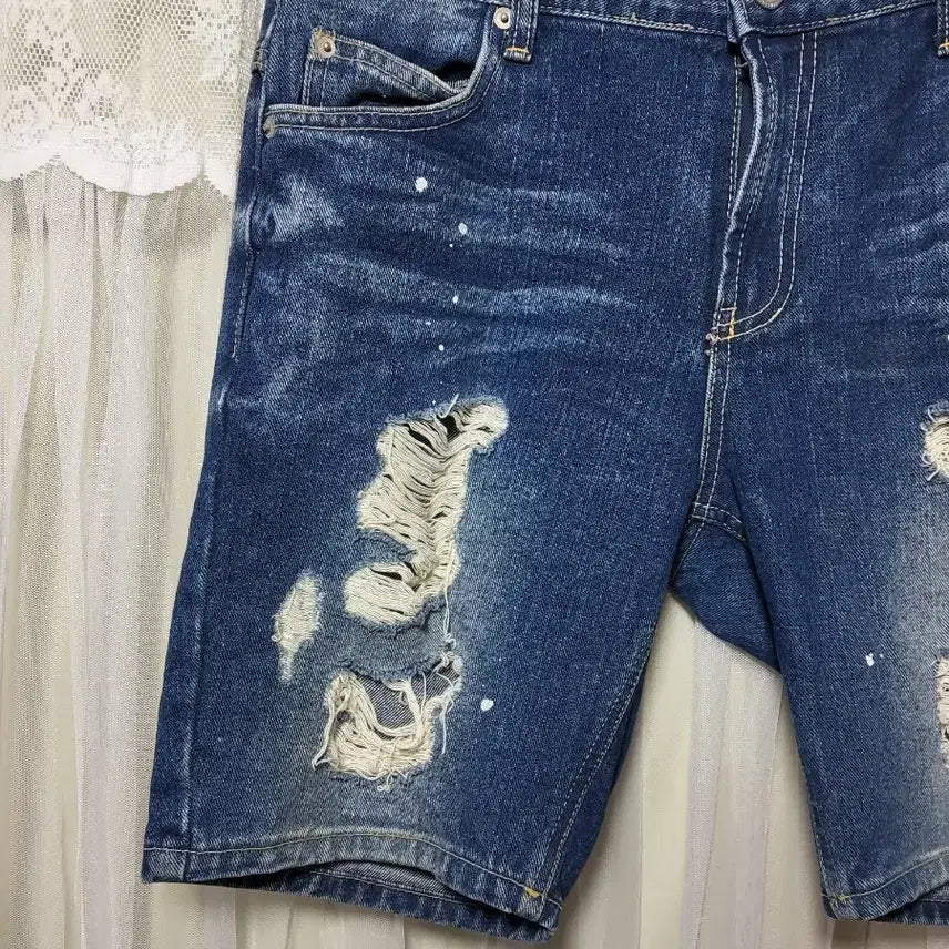 [BUNJANG] Dolce & Gabbana Denim Shorts / 돌체앤가바나 데미지 데님 반바지