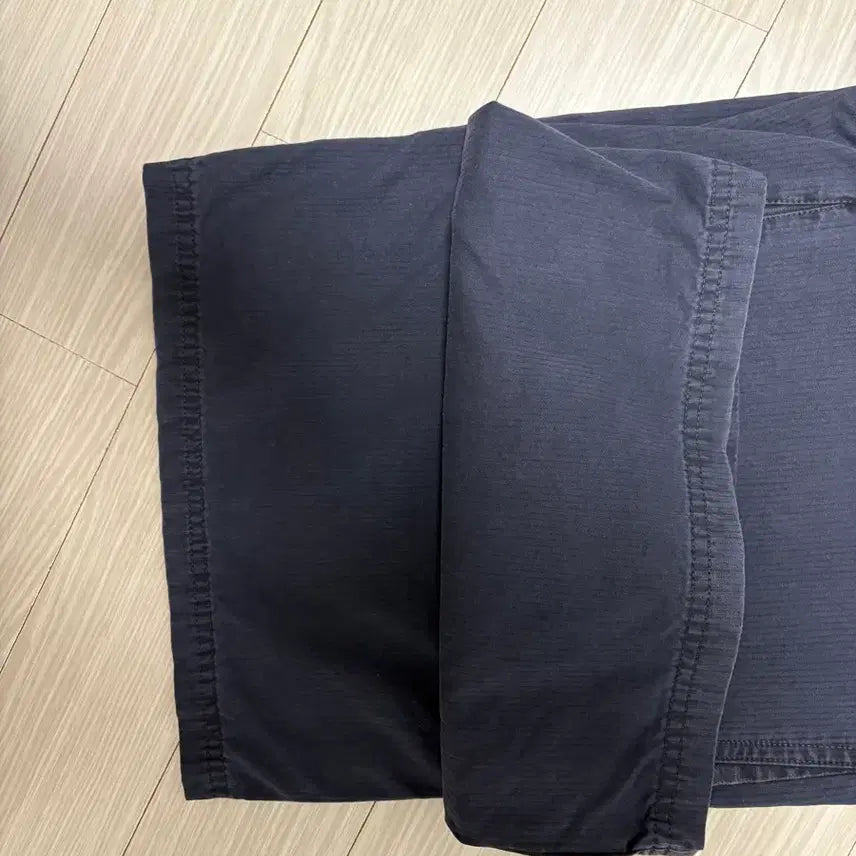 [BUNJANG] Polytelu Dark Charcoal Navy Pants / [2]폴리테루 파라팬츠 다크차콜네이비