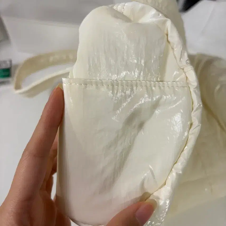 [BUNJANG] RIIZE RIIZING DAY Concert MD Shoulder Bag / 라이즈 라이징데이 콘서트 MD 크림 숄더백 가방 판매