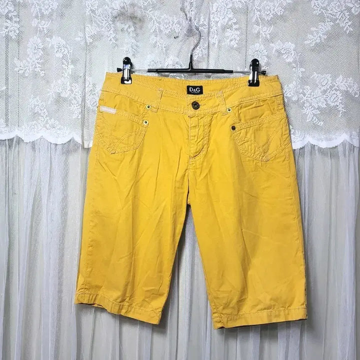 [BUNJANG] Dolce & Gabbana D&G Yellow Shorts / 돌체앤가바나 D&G 옐로우 반바지