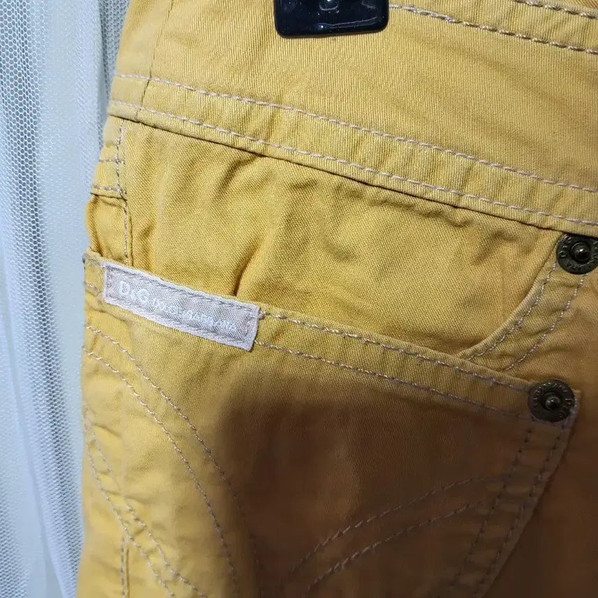 [BUNJANG] Dolce & Gabbana D&G Yellow Shorts / 돌체앤가바나 D&G 옐로우 반바지