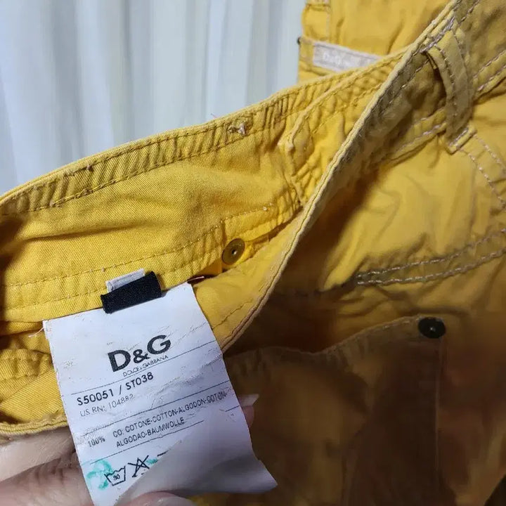 [BUNJANG] Dolce & Gabbana D&G Yellow Shorts / 돌체앤가바나 D&G 옐로우 반바지