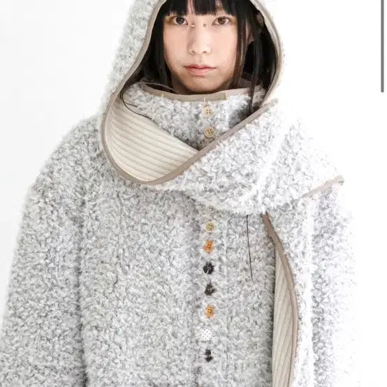 [SOLD OUT] 샵페어리fa.er.ie fluffy button fleece 후리스