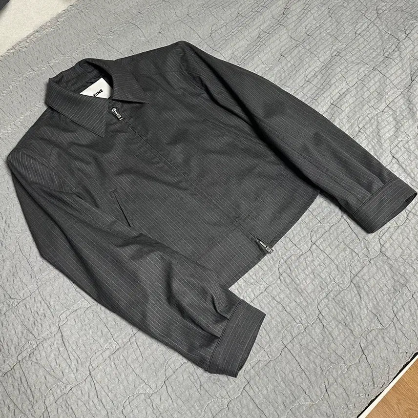 [BUNJANG] Allene Stripe Crop Jacket / 알렌느 스트라이프 크롭 자켓