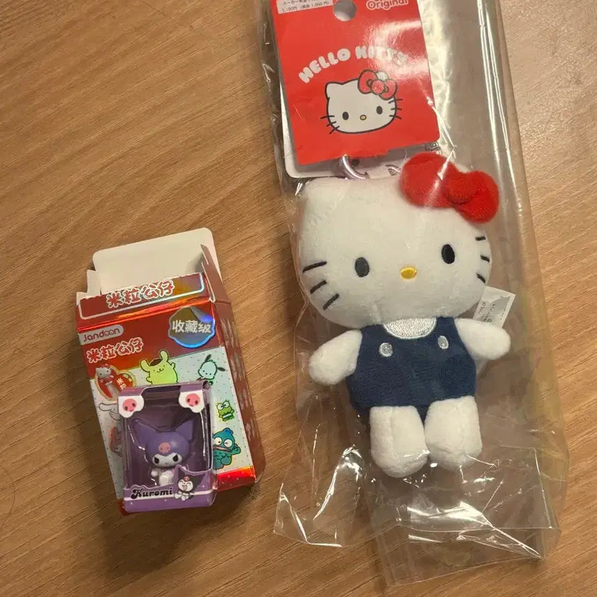 [BUNJANG] Sanrio Hello Kitty & Kuromi Figure Keyring Bundle Set / 산리오 오리지널 헬로키티 인형 키링/피규어