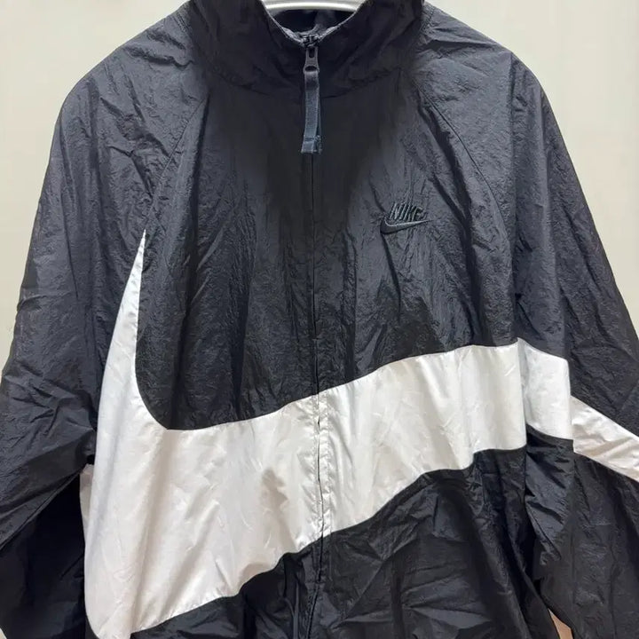 [BUNJANG] Nike Big Logo Windbreaker Jacket (M) / 나이키 빅로고 바람막이(M)