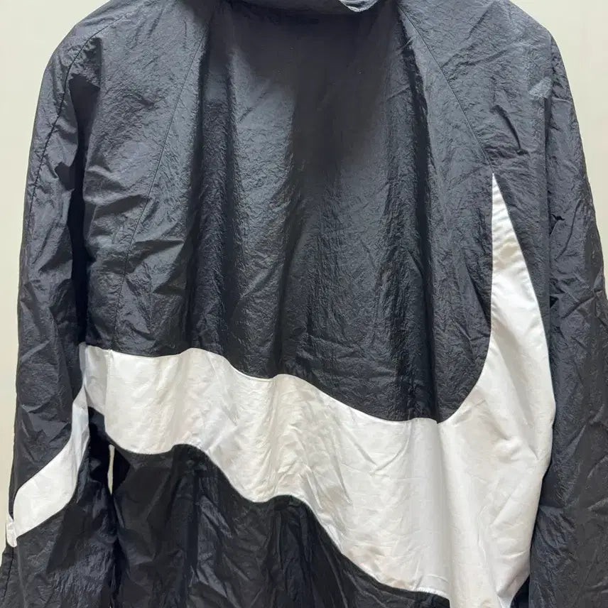 [BUNJANG] Nike Big Logo Windbreaker Jacket (M) / 나이키 빅로고 바람막이(M)