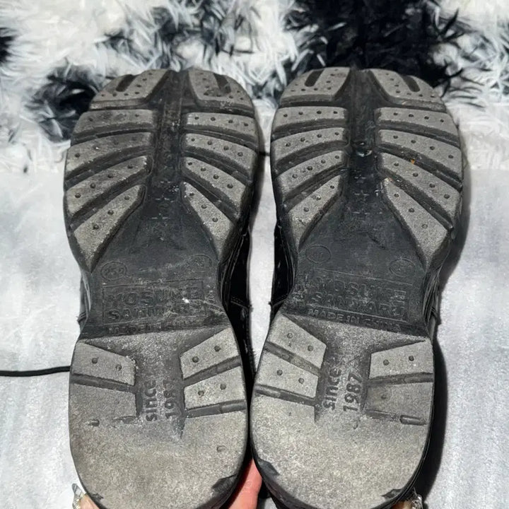 [BUNJANG] YOSUKE Sneakers (Size 40) / YOSUKE 요스케 통굽 운동화 스니커즈 40