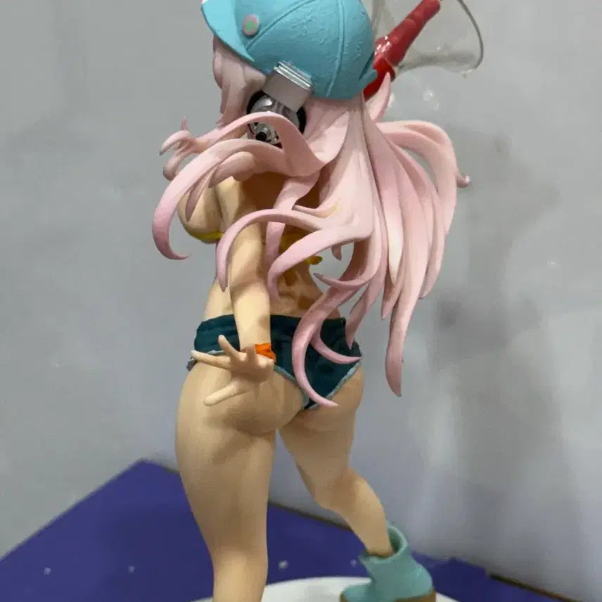 [SOLD OUT] [반프레스토] 슈퍼 소니코 캠퍼스 라이프 피규어