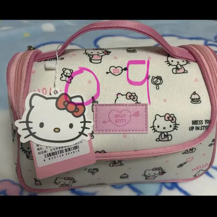 [BUNJANG] Sanrio and Crayon Shin-chan Bag and Pouch Collection / 판매) 사진 12장 산리오,짱구 가방 파우치 모음