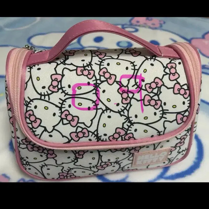 [BUNJANG] Sanrio and Crayon Shin-chan Bag and Pouch Collection / 판매) 사진 12장 산리오,짱구 가방 파우치 모음