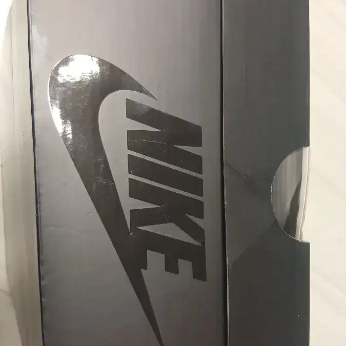 [SOLD OUT] NIKE 나이키 쇼핑백2개+나이키 슈프림 에어포스1 LOW SP 블랙박스