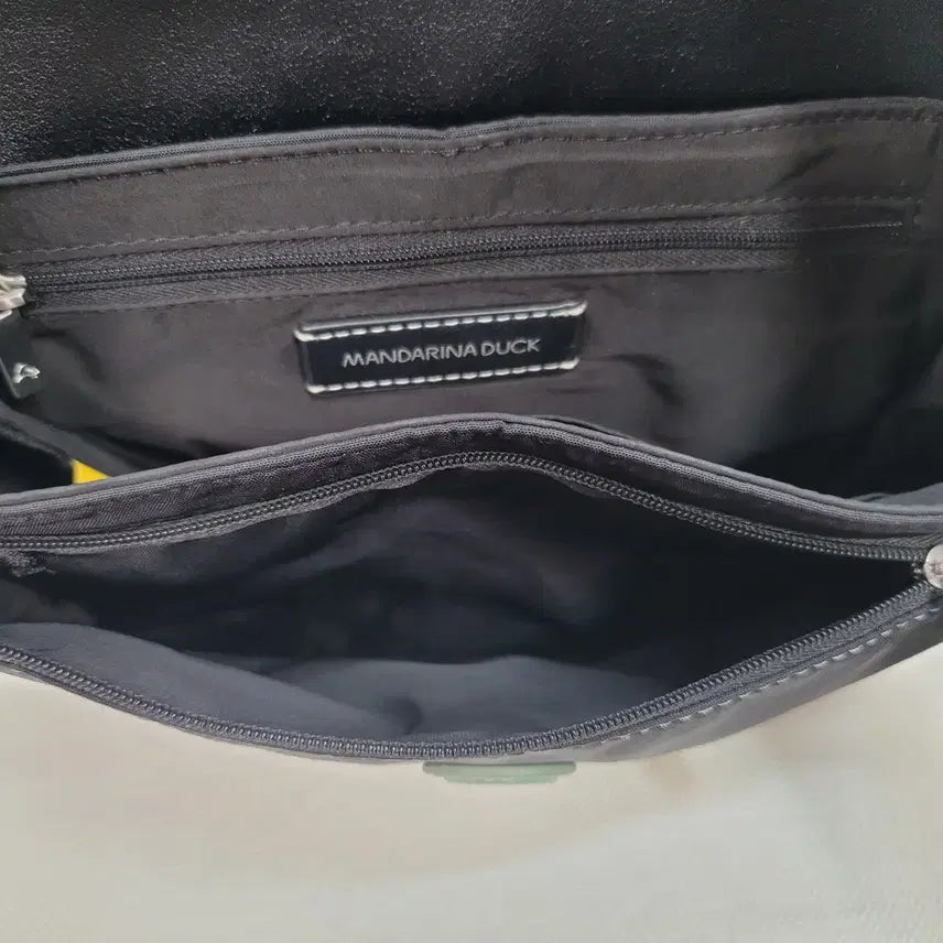 [BUNJANG] Mandarina Duck Handbag Shoulder Bag - Black / 만다리나덕 핸드백 숄더백 블랙