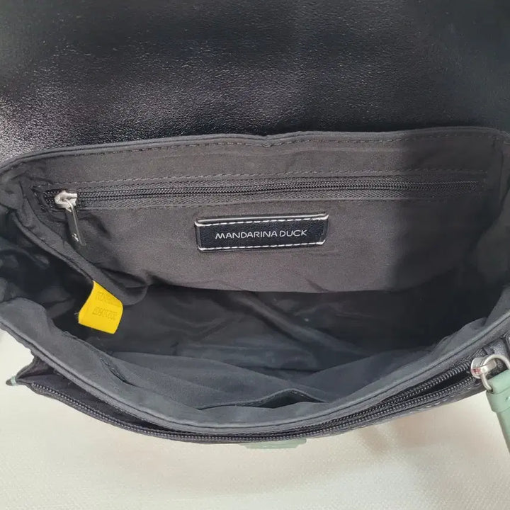 [BUNJANG] Mandarina Duck Handbag Shoulder Bag - Black / 만다리나덕 핸드백 숄더백 블랙