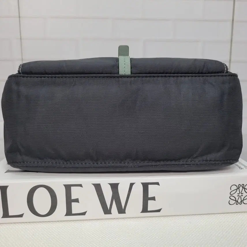 [BUNJANG] Mandarina Duck Handbag Shoulder Bag - Black / 만다리나덕 핸드백 숄더백 블랙