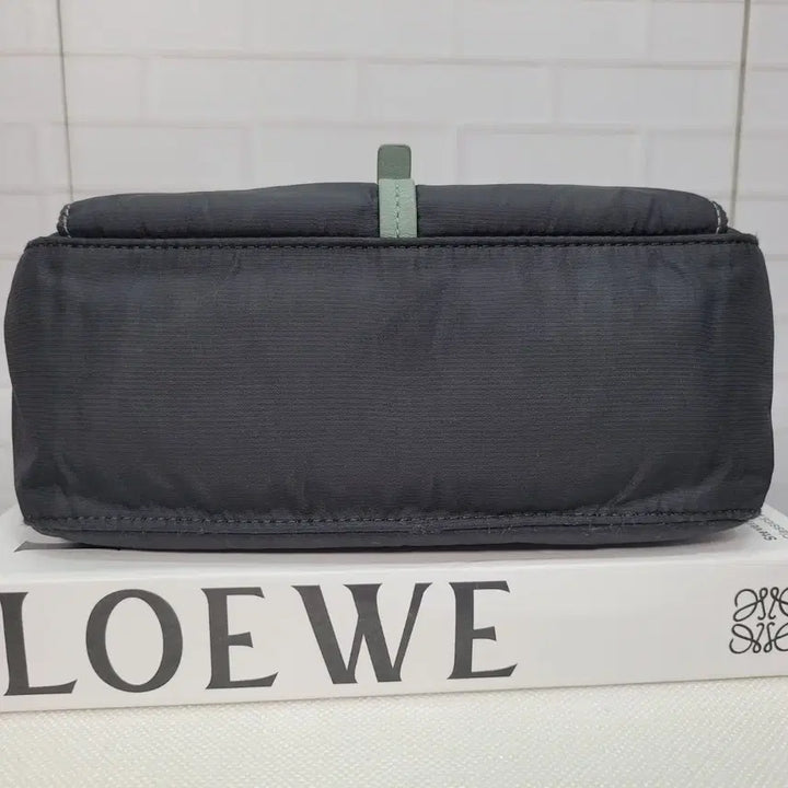 [BUNJANG] Mandarina Duck Handbag Shoulder Bag - Black / 만다리나덕 핸드백 숄더백 블랙