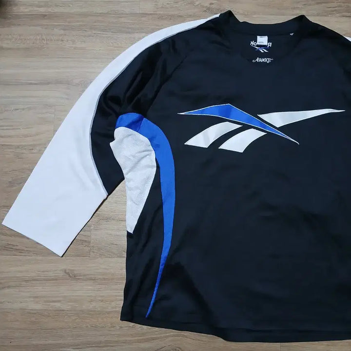 [BUNJANG] Reebok Awake NY Collaboration Jersey Hockey / REEBOK 리복 어웨이크뉴욕 콜라보 져지 하키