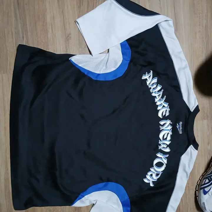 [BUNJANG] Reebok Awake NY Collaboration Jersey Hockey / REEBOK 리복 어웨이크뉴욕 콜라보 져지 하키