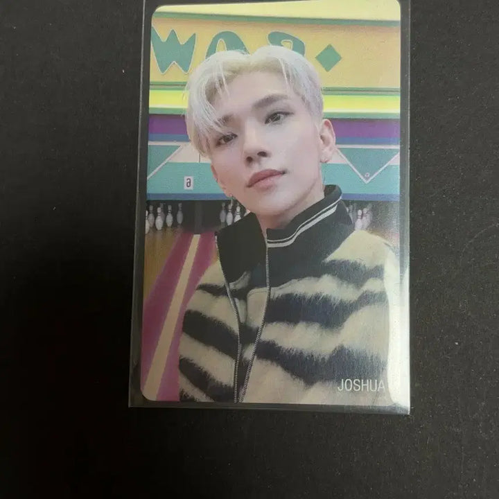 [BUNJANG] Seventeen Joshua HMV Photocard / 세븐틴 조슈아 세미콜론 hmv 포토카드 포카 호랑슈아