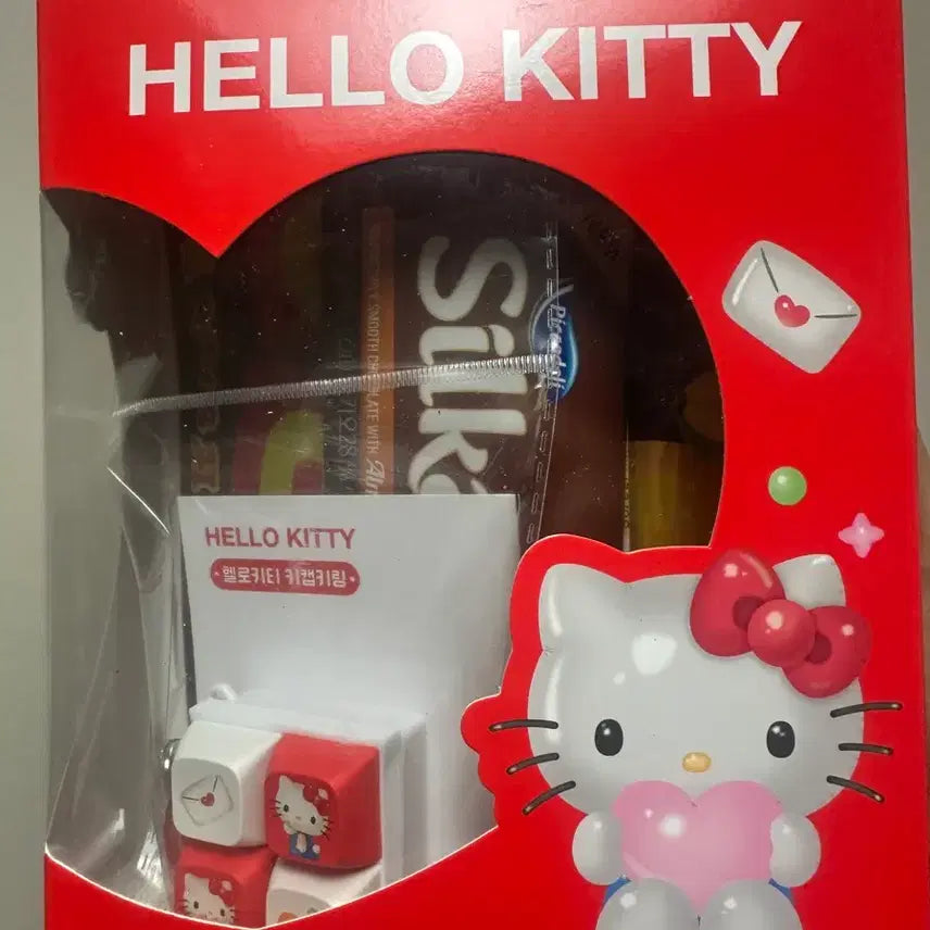 [BUNJANG] Hello Kitty Keycap Keychain / 헬로키티 키캡 키링 미개봉 (여러개가능)