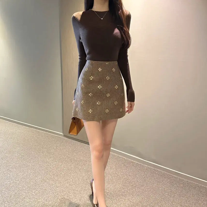 [BUNJANG] Imported High-Quality Half-Pearl See-Through Knit Top / [새상품/고퀄/수입고퀄] 하프 펄 시스루 니트 수입의류