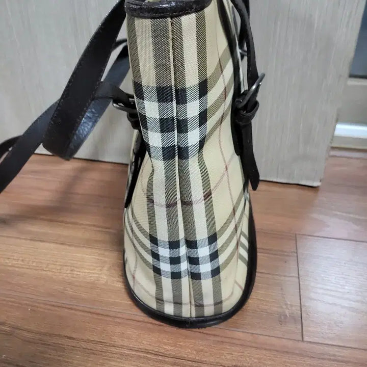 [BUNJANG] Burberry Check Pattern Tote Shoulder Bag / 버버리 체크 토트백 숄더백