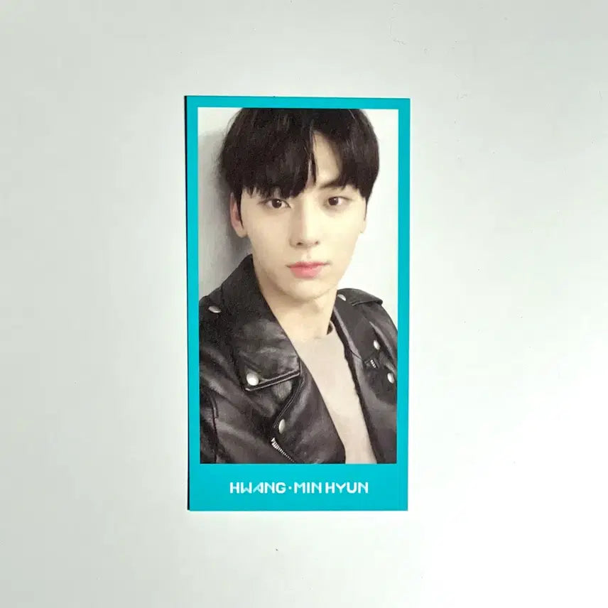 [BUNJANG] Wanna One Hwang Min Hyun Wannable Kit Photocard / 워너원 황민현 워너블 키트 포토 카드 포카