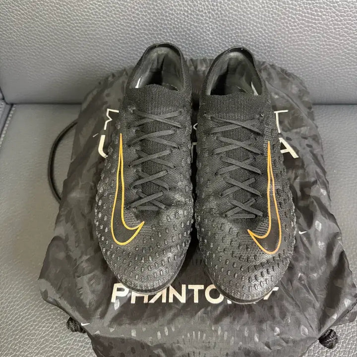 [BUNJANG] Nike Phantom Ultra Venom FG Soccer Cleats / 나이키 팬텀 울트라 베놈 FG 260