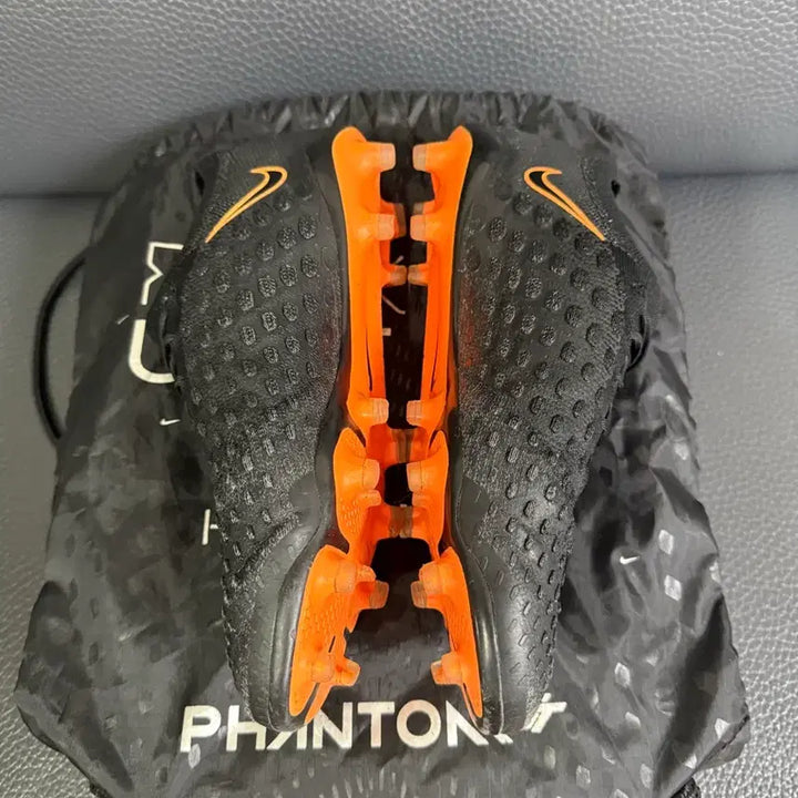 [BUNJANG] Nike Phantom Ultra Venom FG Soccer Cleats / 나이키 팬텀 울트라 베놈 FG 260